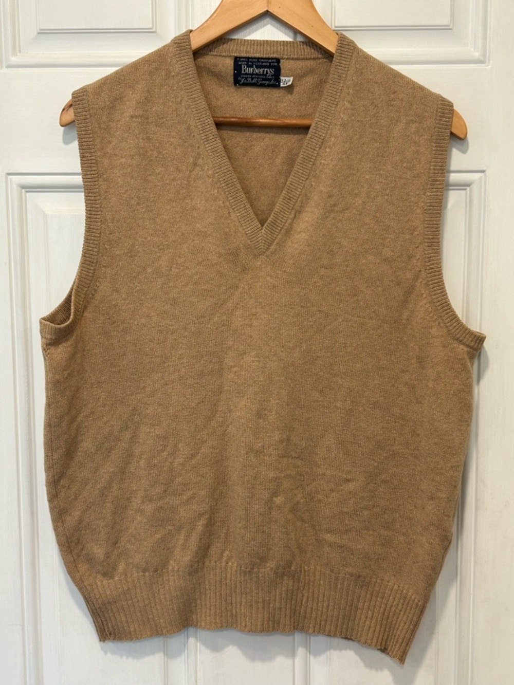 Burberrys Vintage 90s 100% Cashmere V-Neck Sweater Vest Camel, Made In Scotland
